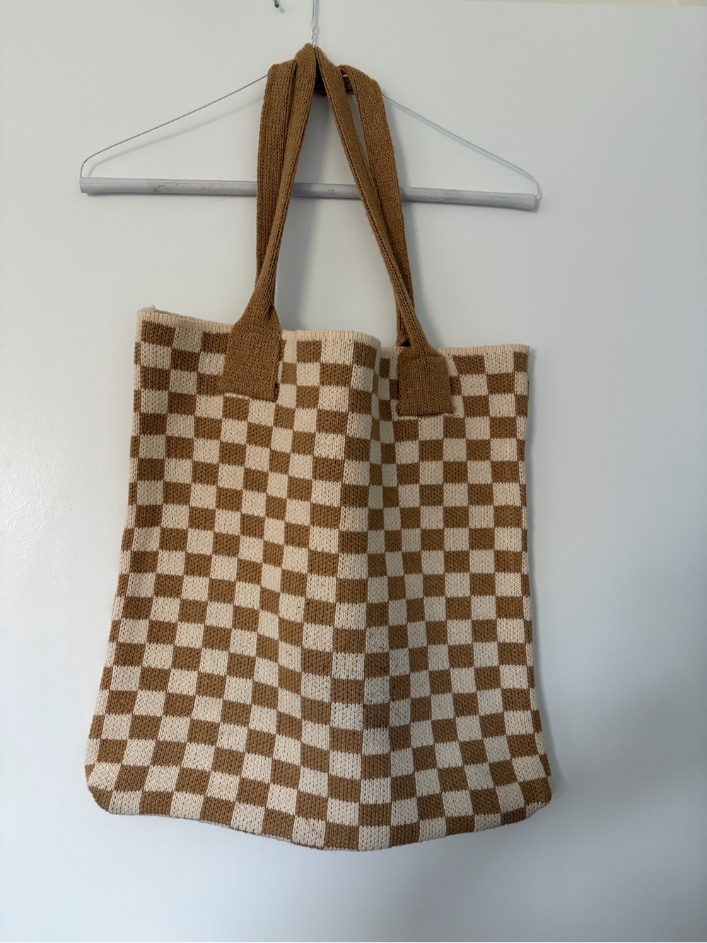 Source Unknown Cream and Brown Checkered Knit Tote